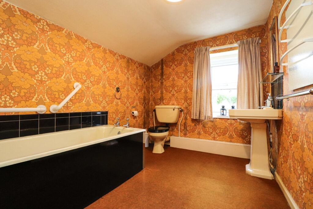 Annexe Bathroom