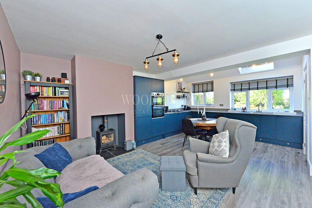 Open Plan Living/...