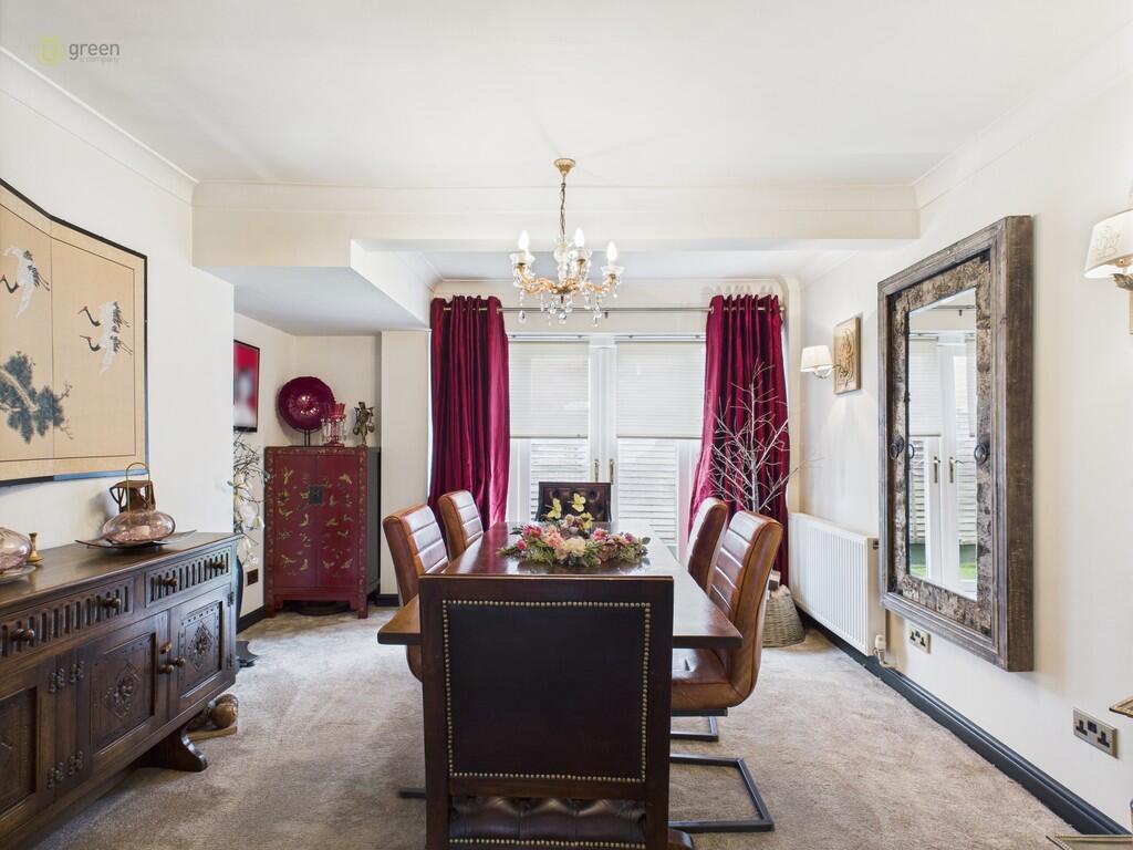 CAM03830G0-PR0161...