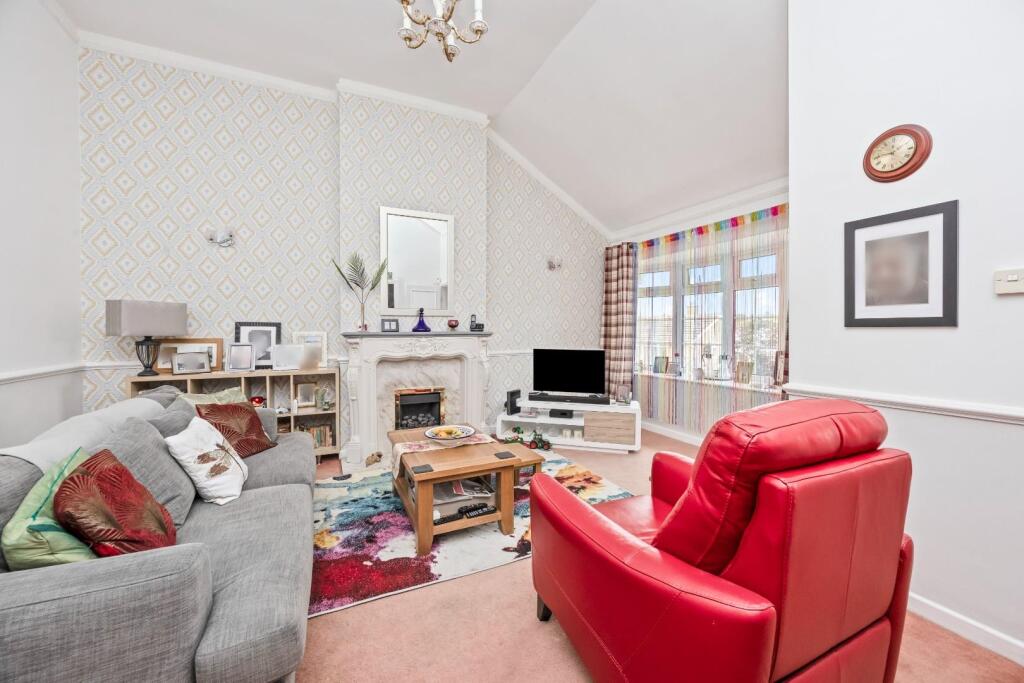 Broad Rigg Avenue, 37_002.JPG