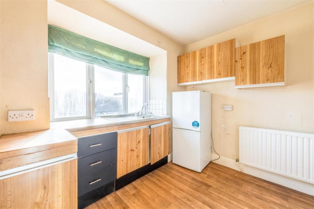 Flat 6, St Anne's Mansions-5.jpg