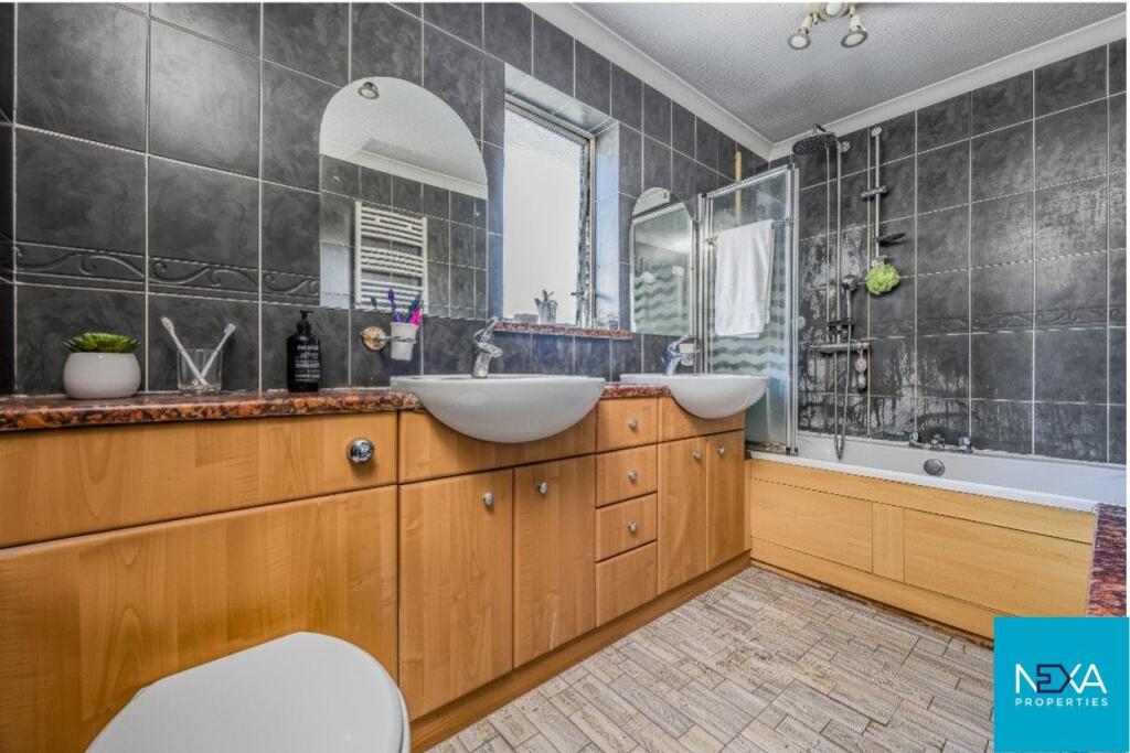 Untitled design (19).jpg