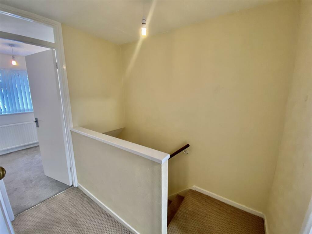 FIRST FLOOR STAIRS AND LANDING