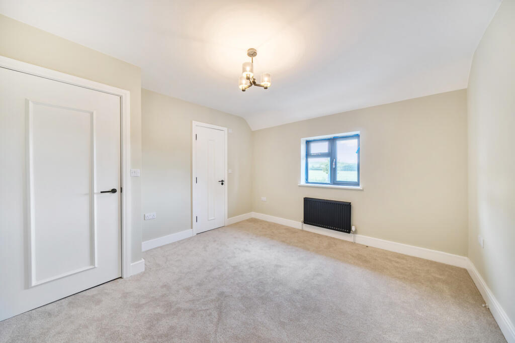 1347178-18-68b72f...