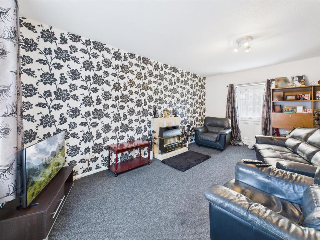 Lounge: