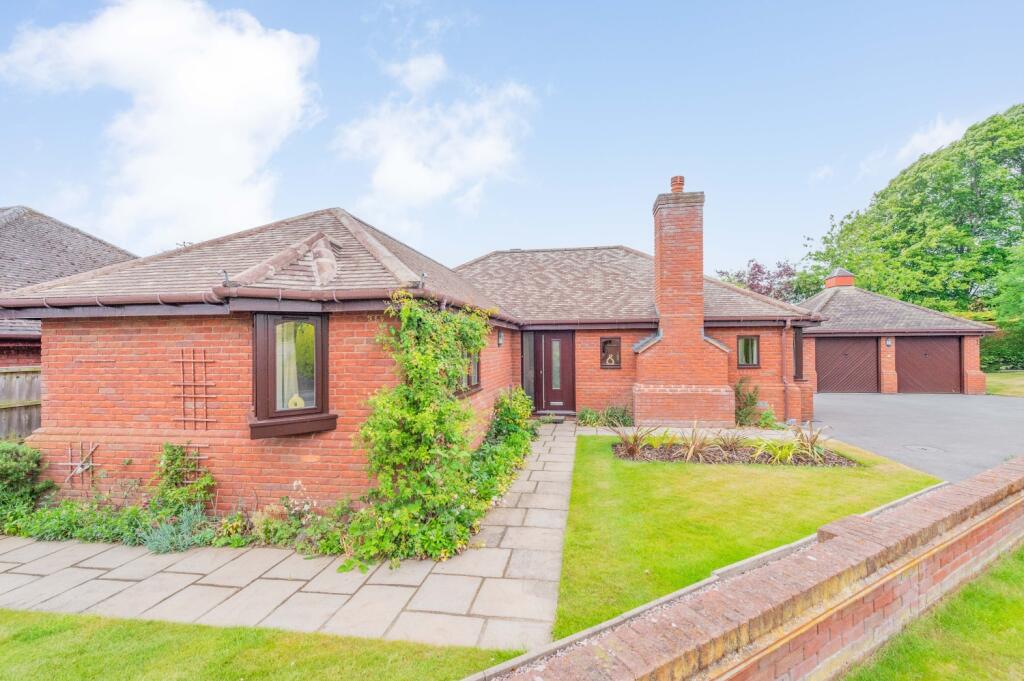 Front gardens EmilyDimelowEwemoveWhitchurchandNant