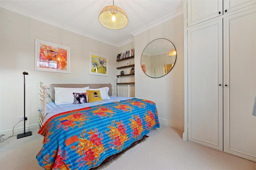 Bradmore Park Road - BedroomB3 (1).JPG