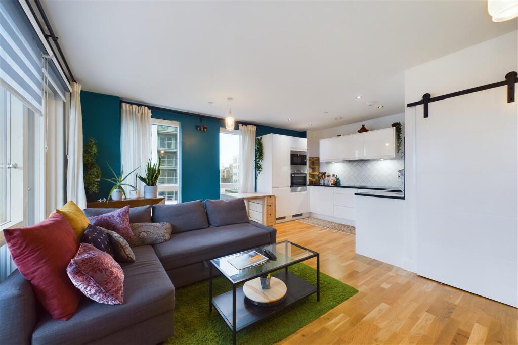 Living Room &amp; Kitchen