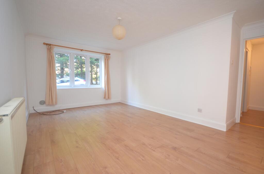 Living room 2