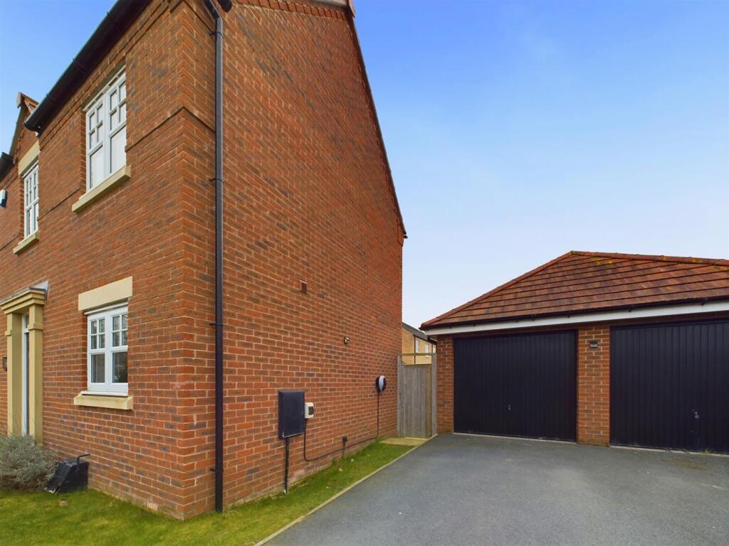 Parking &amp; Garage