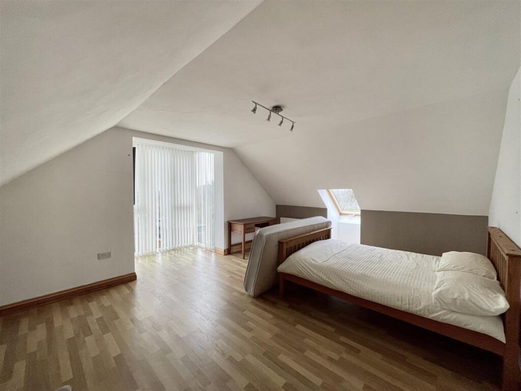 Bedroom 5