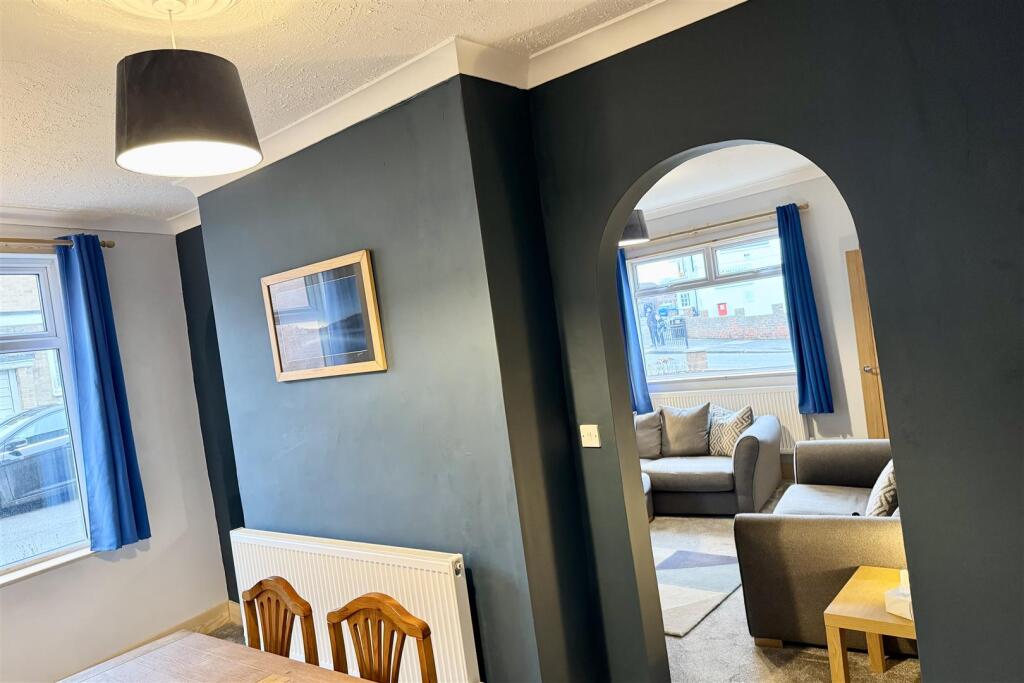 Separate dining room