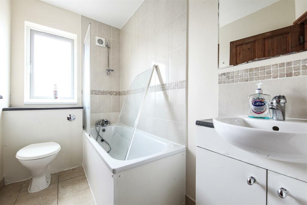 3 Greenbank Avenue - N5Ii91YjSO0vO6c1Mivl.jpg