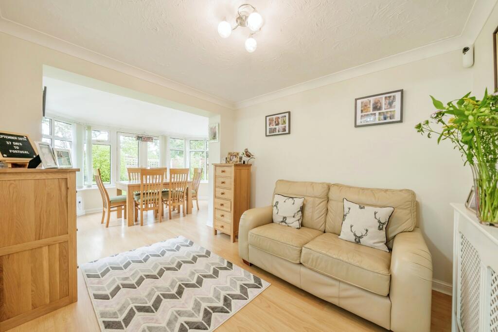 8. Dining area
