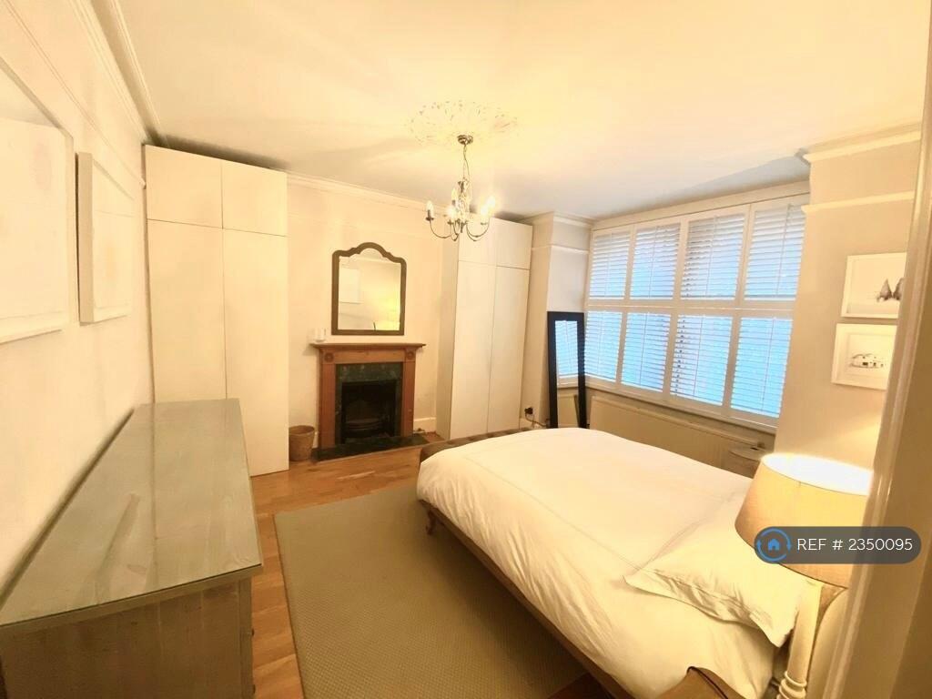 Front Bedroom