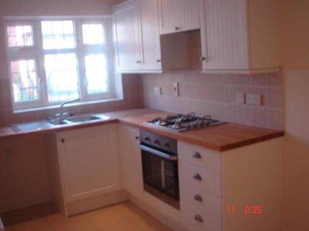 35CollegeStreetKitchen1