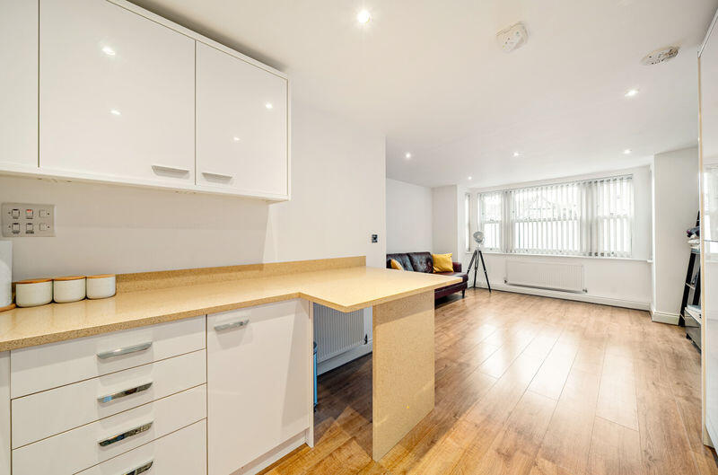 Barker Court, Broomhall Road, Sanderstead