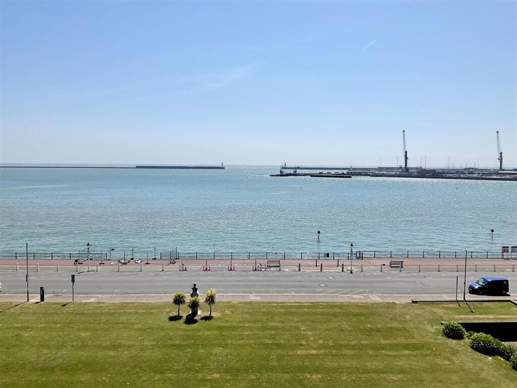 seaview.jpg