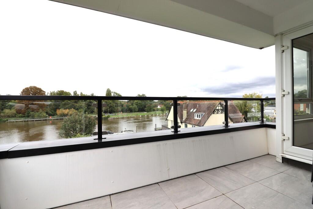 15 Marlow House b...