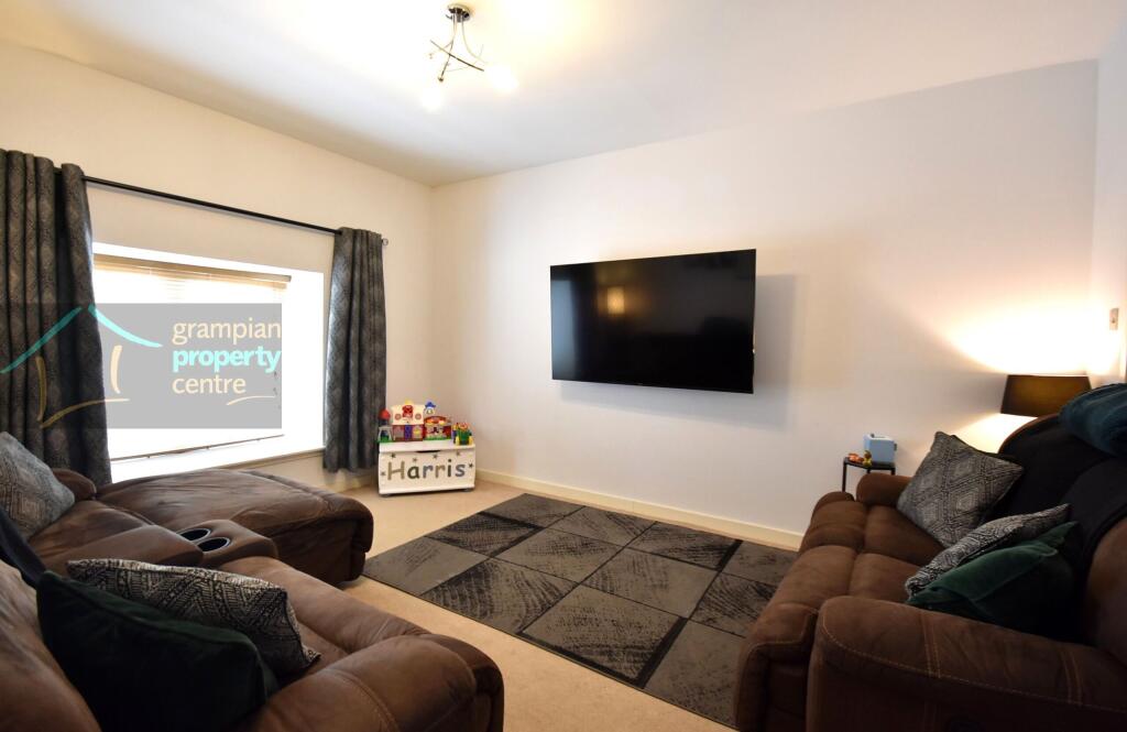 Lounge.JPG