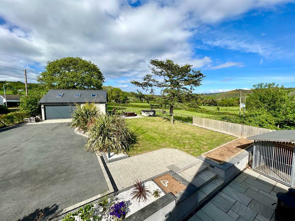 PHOTO-2023-05-08-21-41-25 (10).jpg