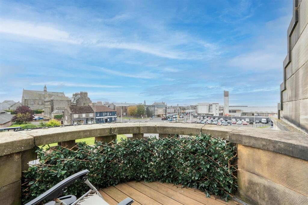 Carnegie Apartments, Dunfermline