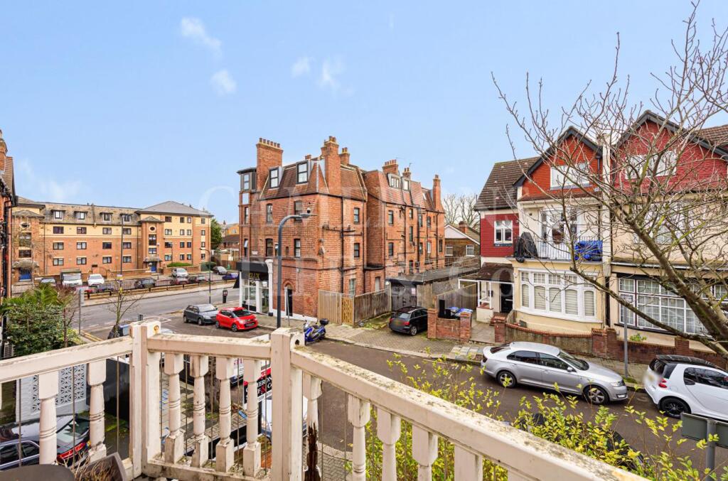 Heathfield Road (8).jpg