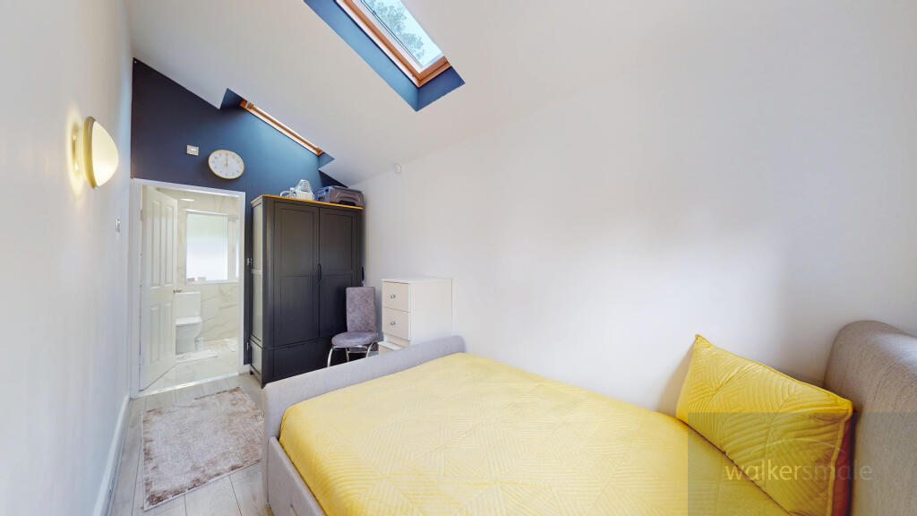 10-Holt-Park-Grove-10272025_122844