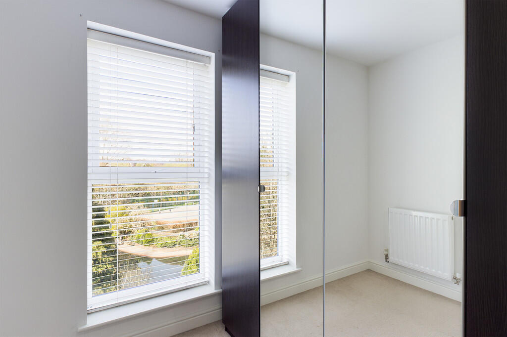 CAM00131P1-PR0038...