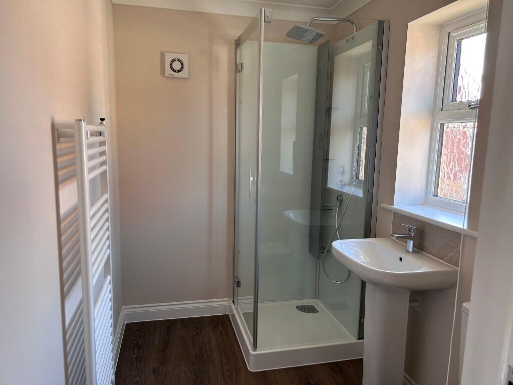 Example En-suite