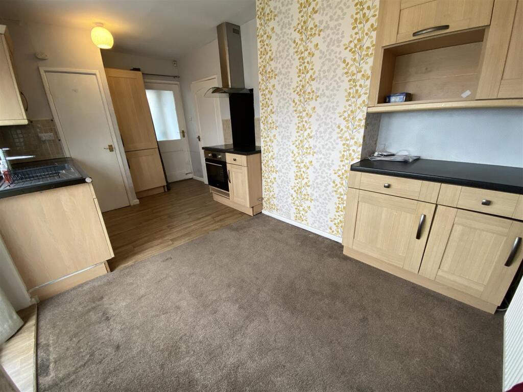 Bramleys Estate Agents - Foxroyd Lane - Dewsbury (