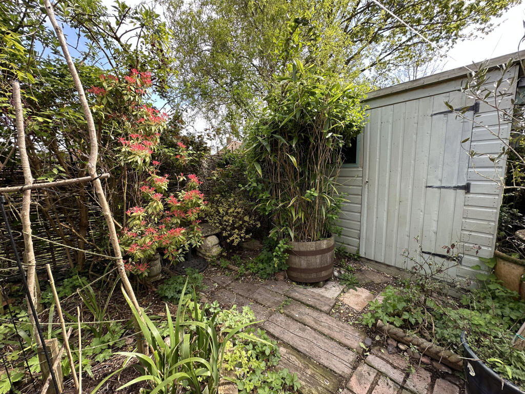 Photo 09-04-2025, 14 14 36