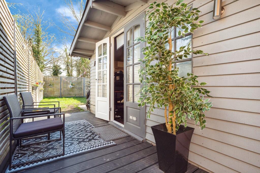 3parkviewcottagemaidstoneroadtonbridgetn110hp-24