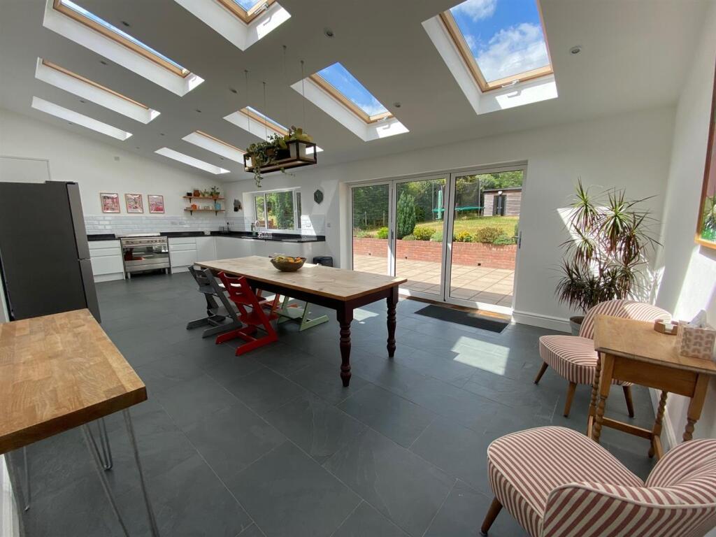 Kitchen Dining Family Room.jpg