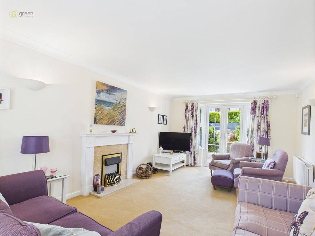 CAM03830G0-PR0180...