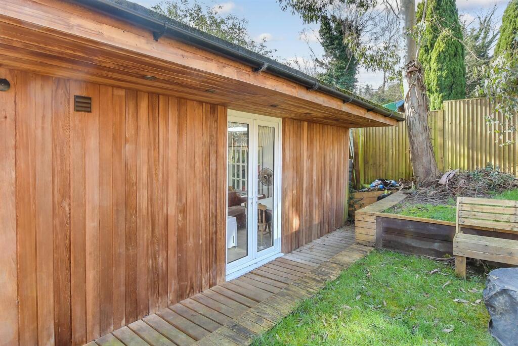 Workshop/Outbuildings