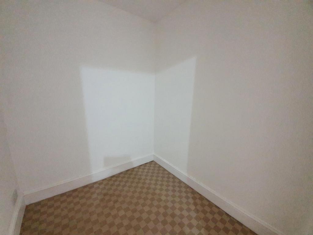 Dressing Room / Study