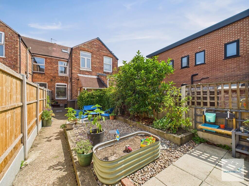 CAM03394G0-PR0316...