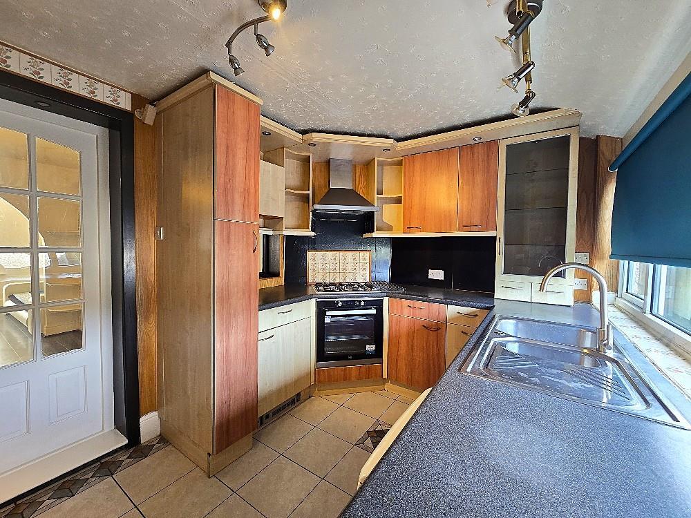 Yule Road, Wyken - Kitchen