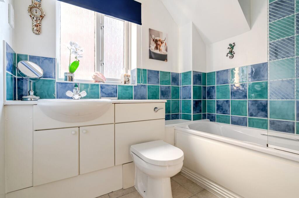 Family bathroom