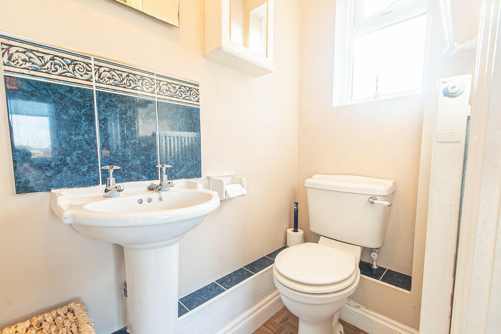 Ensuite