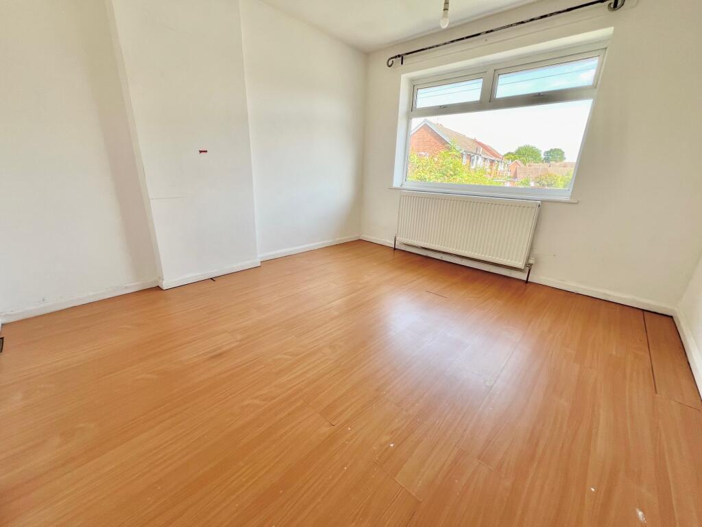2nd Bedroom