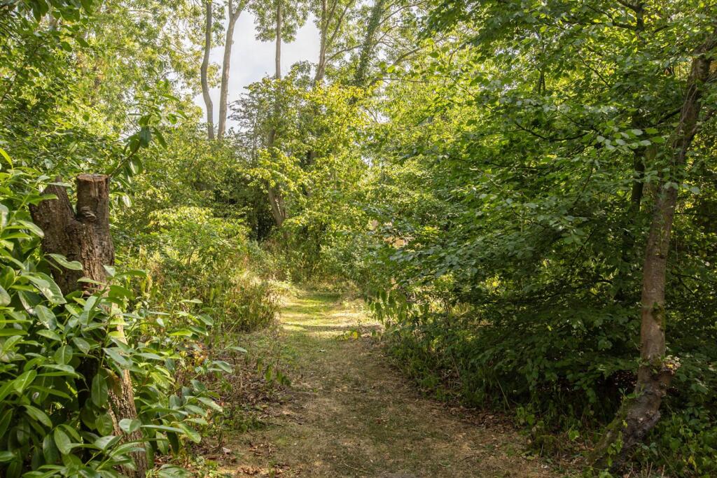 Woodland Gardens