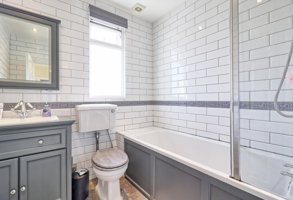 Bathroom 2