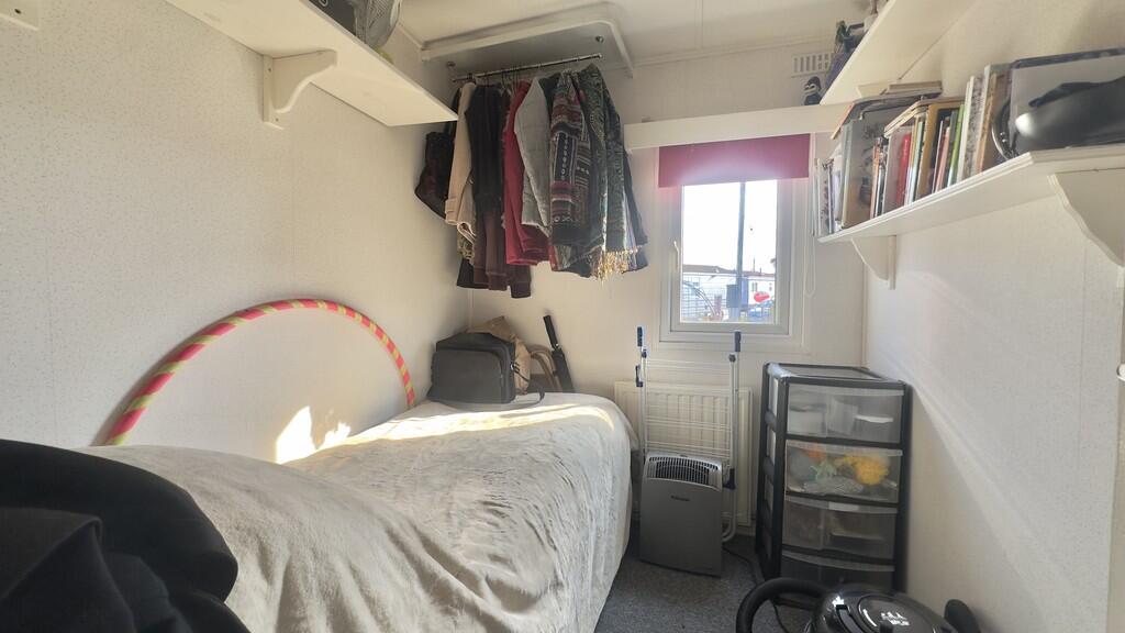 13A56995-25C8-425...