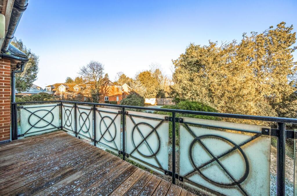 Davidson Frost-Wellings, DFW, Church Road, Stanmor