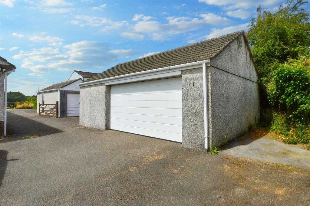 Double Garage