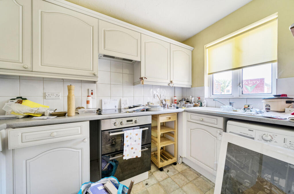 1324401-1-686d1ac...