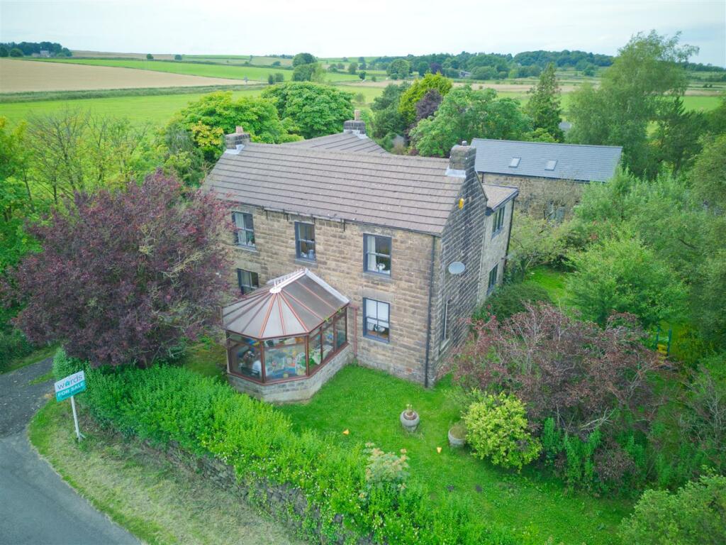 BleakHouseFarm_2.jpg