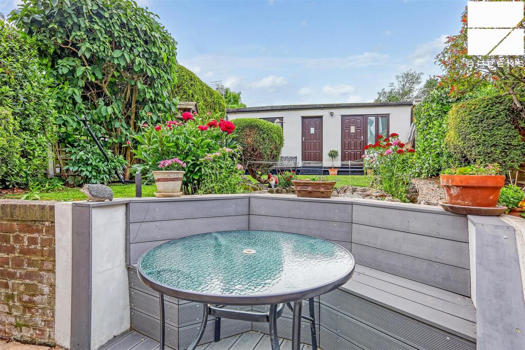 img_4571_27 copy.jpg